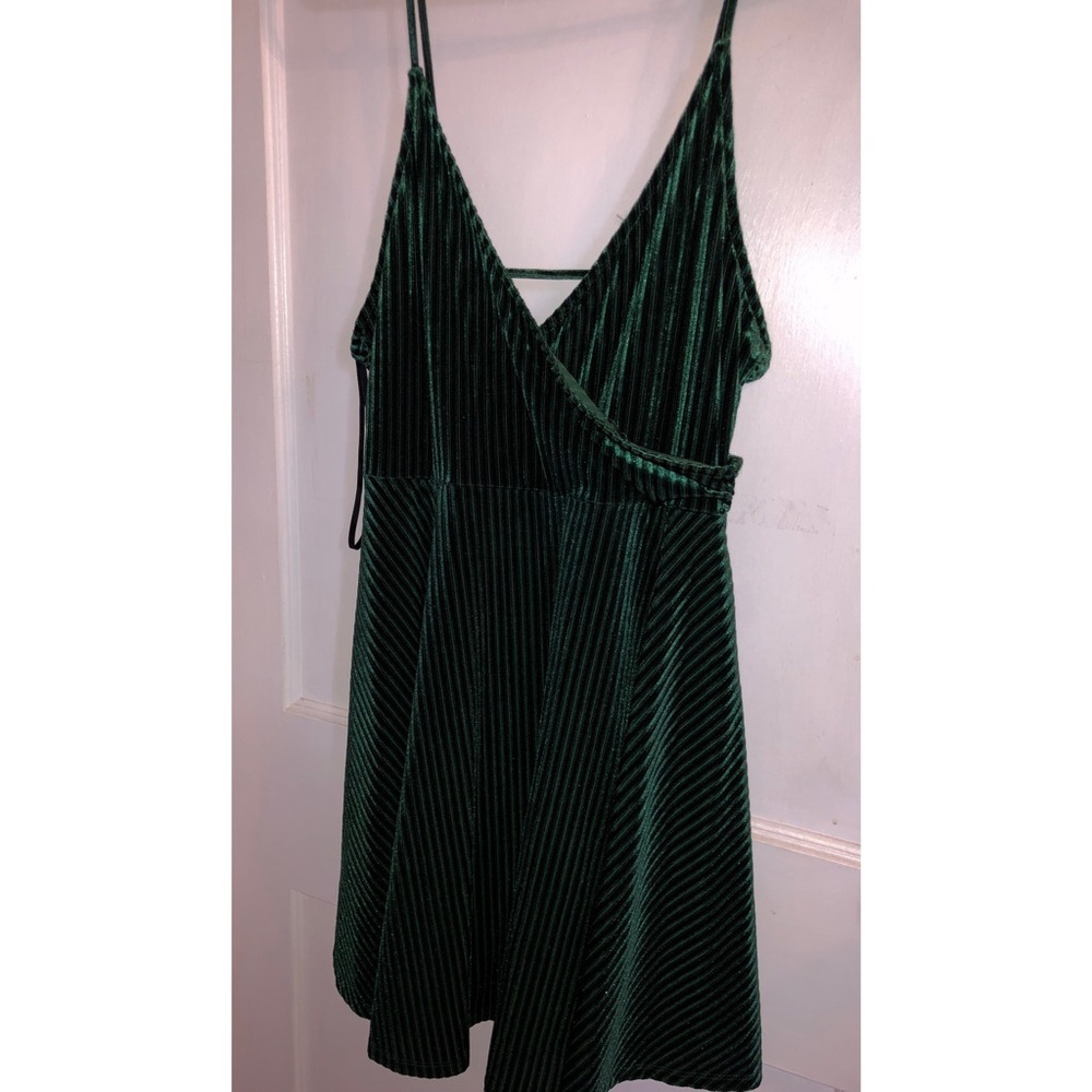 Forever 21 mini open back dress